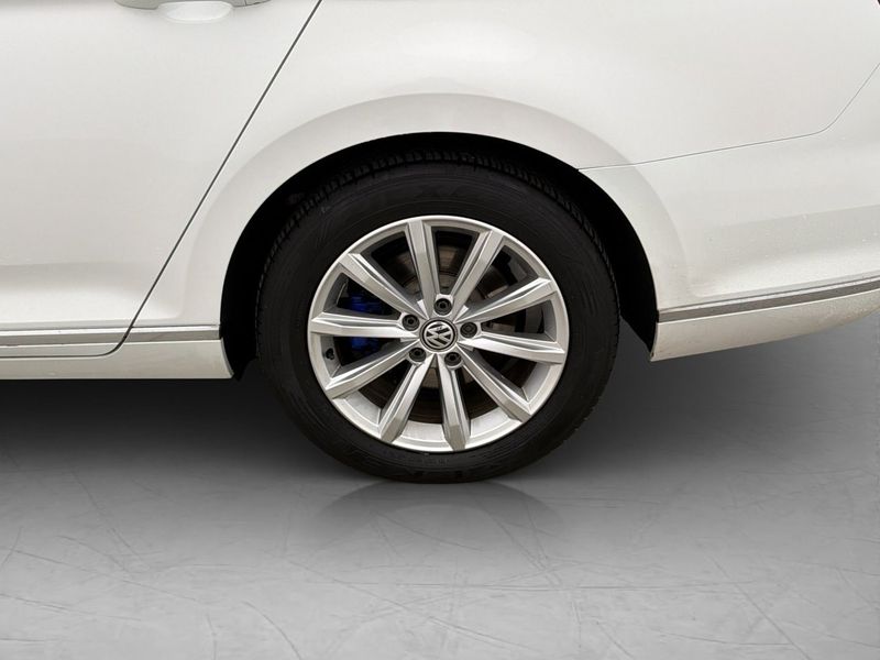 Volkswagen Passat bild 29