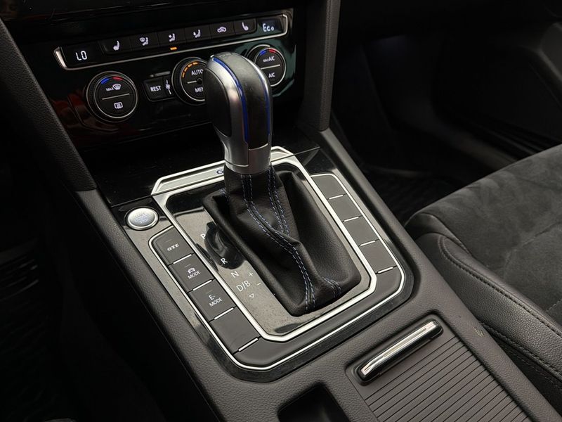 Volkswagen Passat bild 22