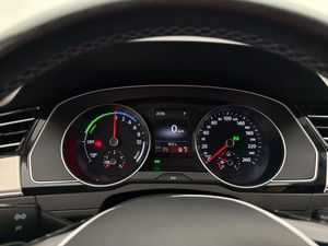 Volkswagen Passat bild 17