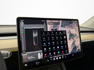 Tesla Model Y bild 18