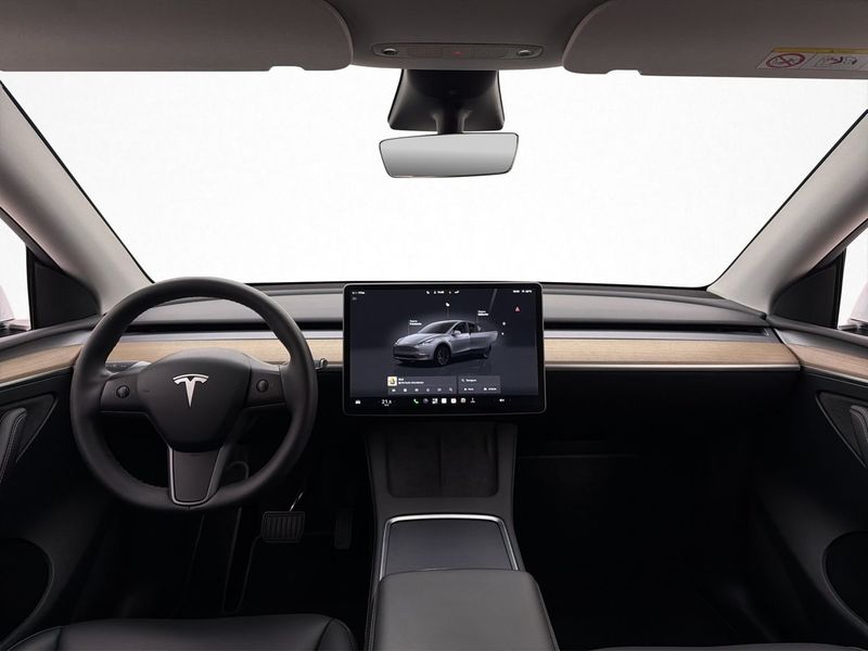Tesla Model Y bild 14