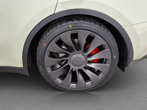 Tesla Model Y bild 30