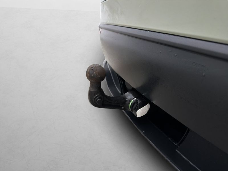 Tesla Model Y bild 10