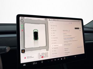 Tesla Model Y bild 19