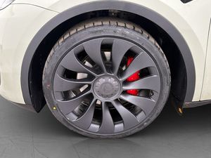 Tesla Model Y bild 29