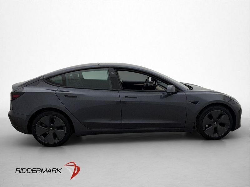 Tesla Model 3 bild 9