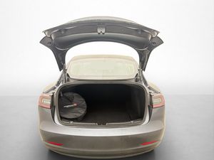 Tesla Model 3 bild 27