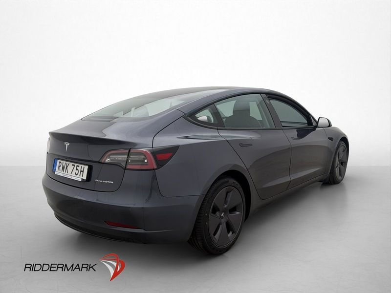Tesla Model 3 bild 8