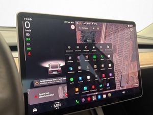 Tesla Model 3 bild 19