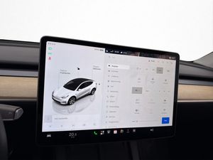 Tesla Model Y bild 16
