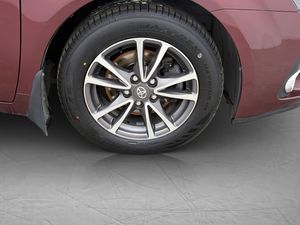 Toyota Avensis bild 32