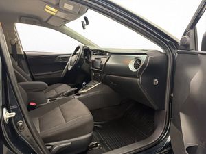 Toyota Auris bild 23