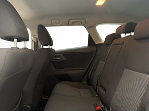 Toyota Auris bild 24