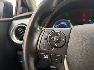 Toyota Auris bild 14