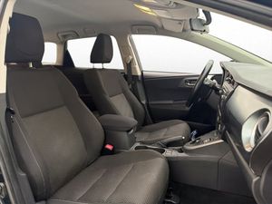 Toyota Auris bild 22