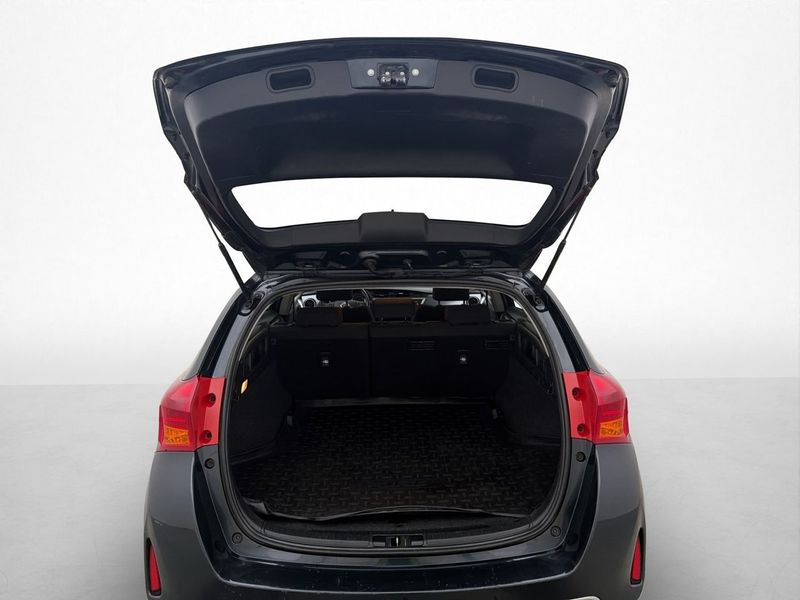 Toyota Auris bild 25
