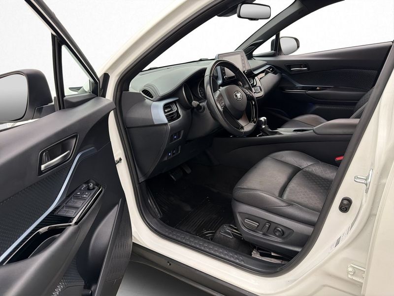 Toyota C-HR bild 10
