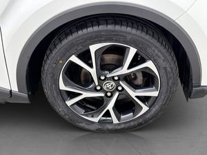 Toyota C-HR bild 30