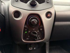 Toyota Aygo bild 19