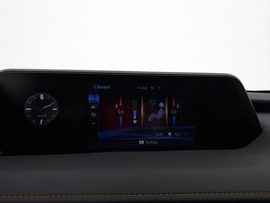 Lexus UX bild 18