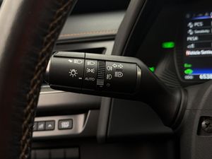 Lexus UX bild 13