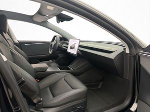 Tesla Model 3 bild 14