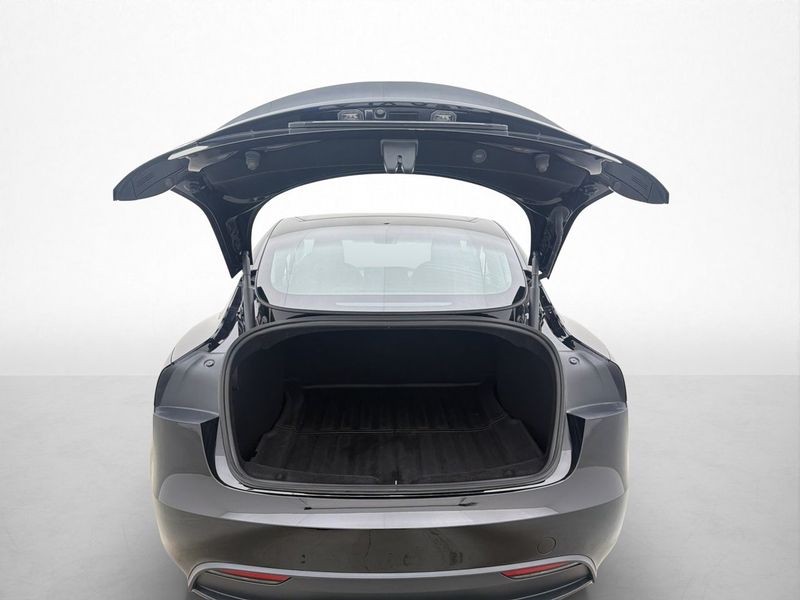 Tesla Model 3 bild 30