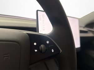 Tesla Model 3 bild 18