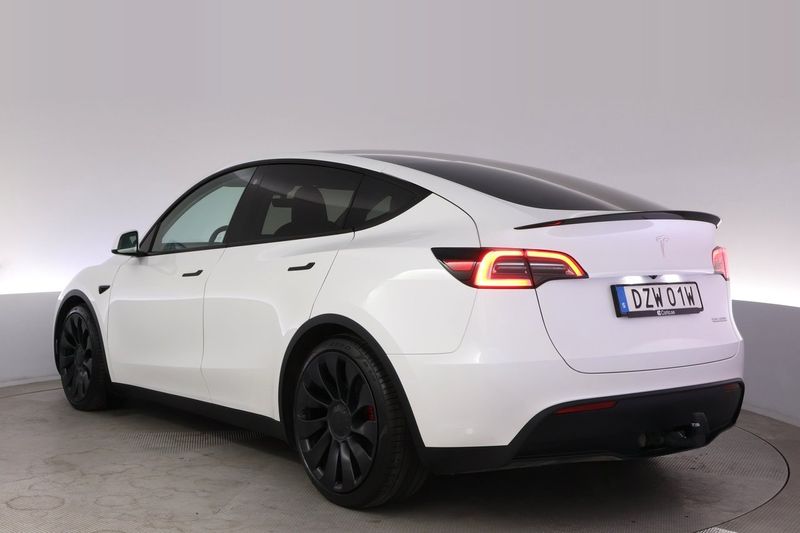 Tesla Model Y bild 4