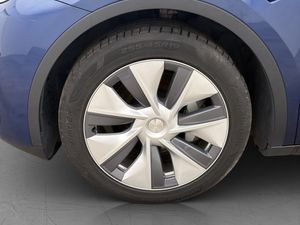 Tesla Model Y bild 32