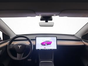 Tesla Model Y bild 18