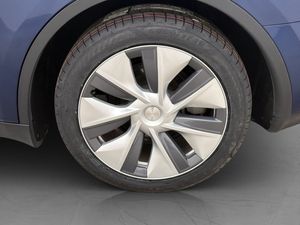 Tesla Model Y bild 33