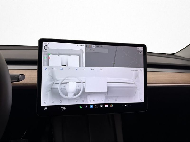 Tesla Model Y bild 26