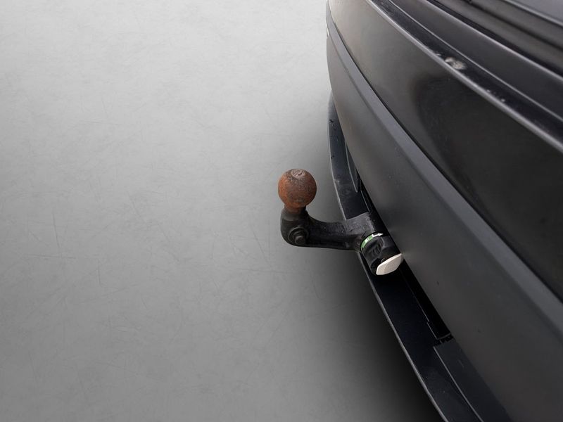 Tesla Model Y bild 17
