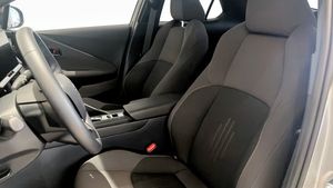Toyota C-HR bild 8