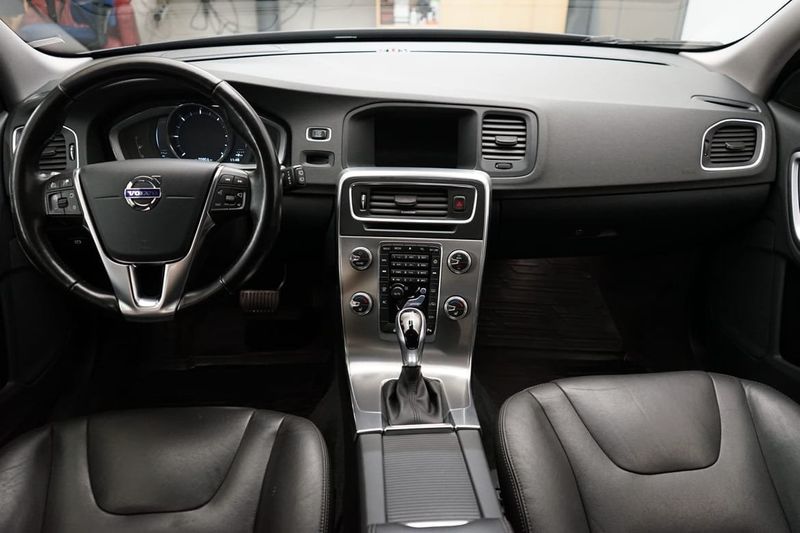 Volvo V60 bild 6