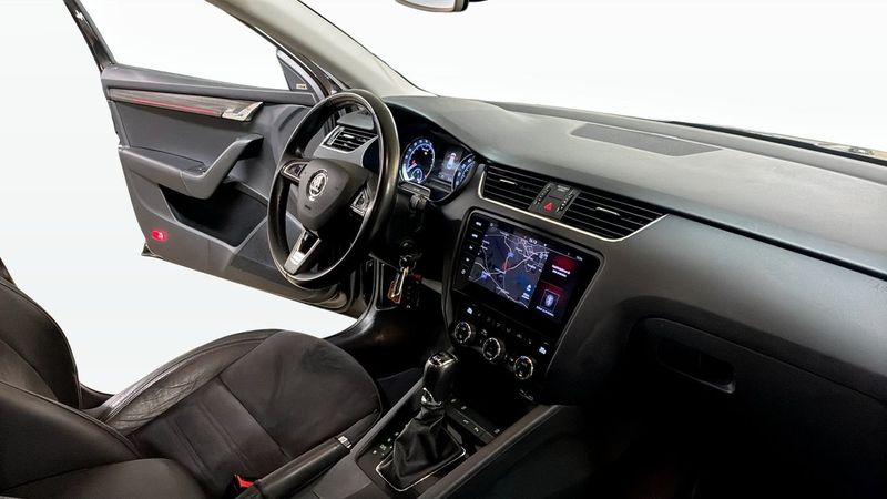 Skoda Octavia bild 11