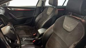 Skoda Octavia bild 8