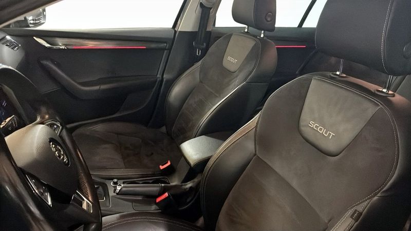 Skoda Octavia bild 8