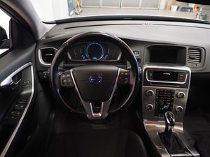 Volvo V60 bild 17