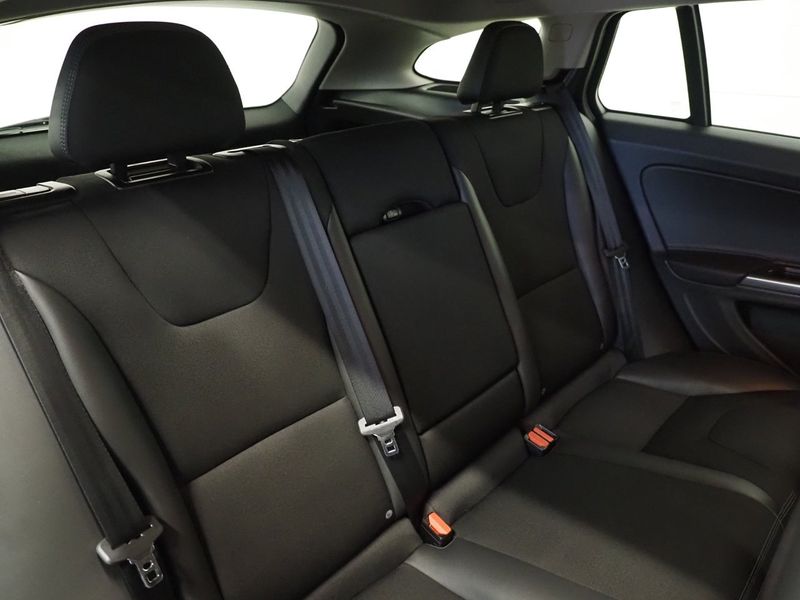 Volvo V60 bild 12