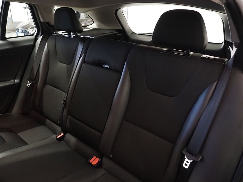 Volvo V60 bild 13