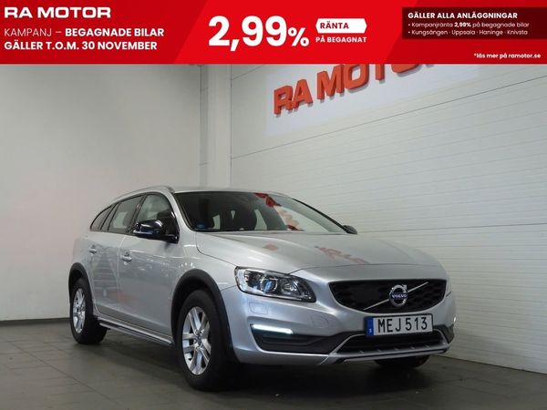 Volvo V60 Cross Country D4 AWD 190hk Momentum | D-värm | Kamrem bytt | - 2016