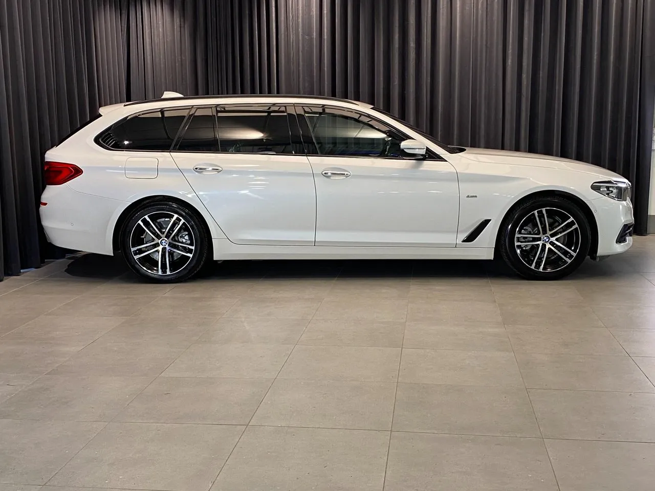 BMW 520 bild 5