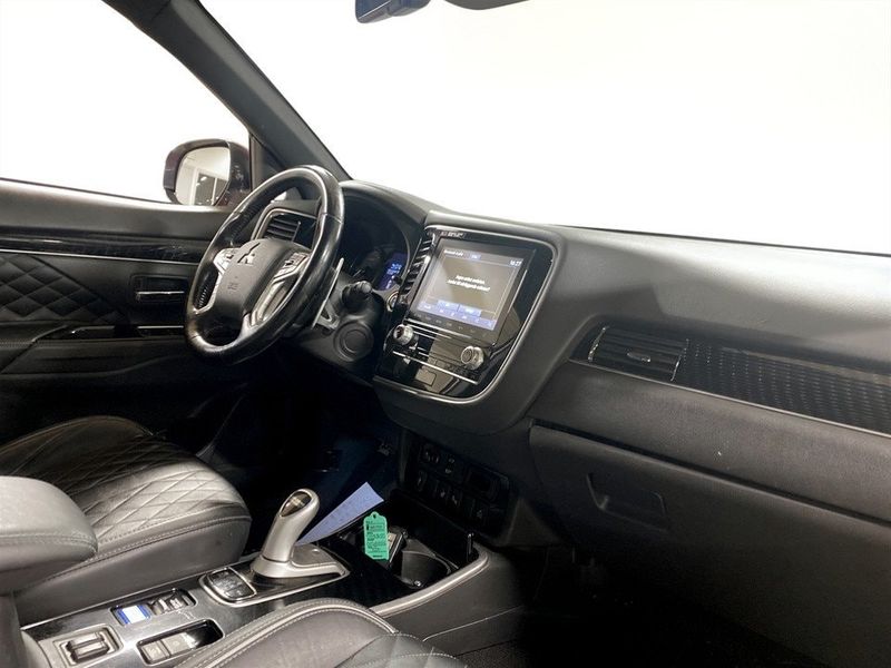 Mitsubishi Outlander bild 13