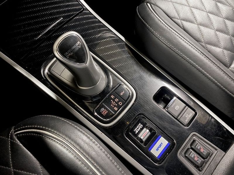 Mitsubishi Outlander bild 12