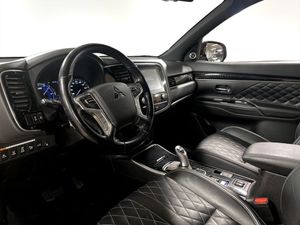 Mitsubishi Outlander bild 4