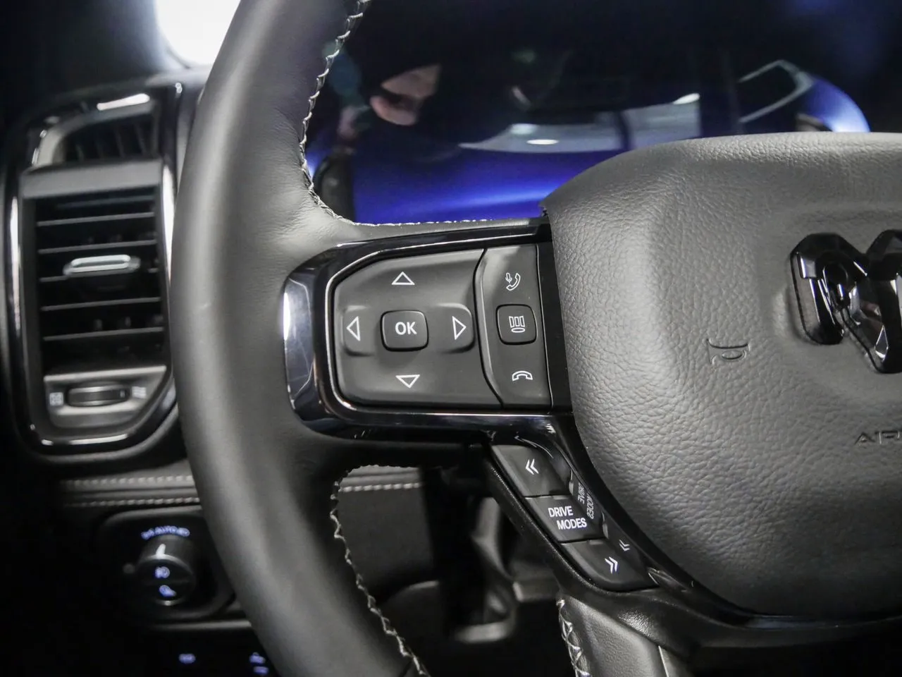 Dodge Ram bild 24