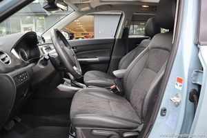 Suzuki Vitara bild 8