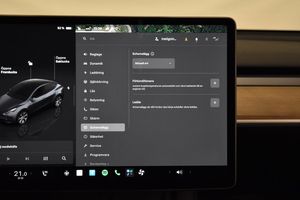 Tesla Model Y bild 19